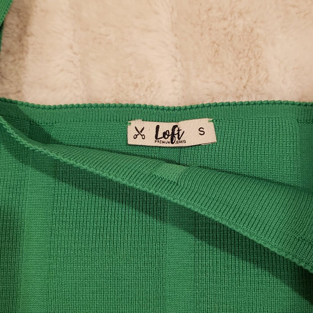Cropped Top - Picture 3 of 3